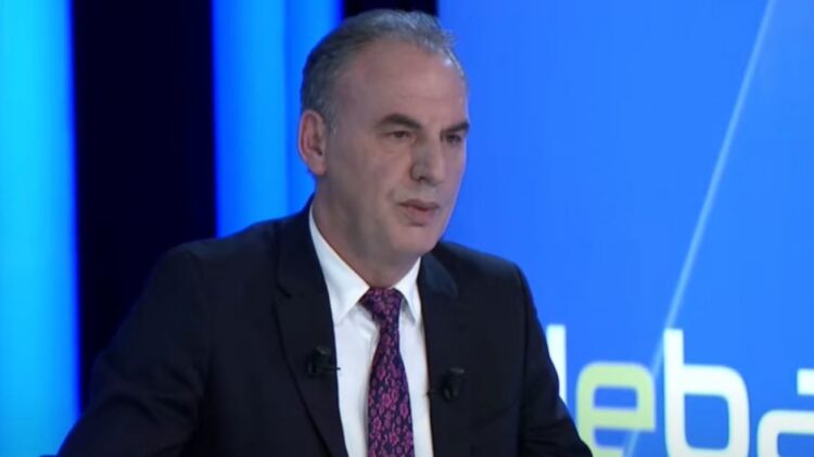 Limaj ngre alarmin: Serbia ka përpiluar lista për likuidime në Kosovë