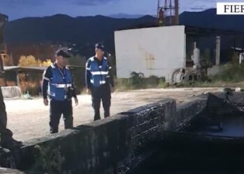 Hodhën mbetje në lumin Gjanica, procedohen 3 drejtuesit e kompanive