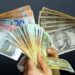 Këmbimi valutor/ Ja me sa blihen e shiten euro dhe dollari sot