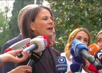 Baerbock: Tensionet në Kosovë vënë në rrezik Procesin e Berlinit