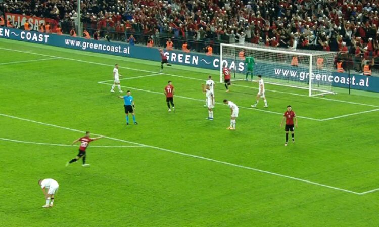 VIDEO/ Spektakolare! Shqipëria shënon golin e tretë, përsëri Seferi