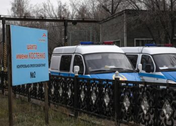 Shpërthen gazi në një minierë, humbin jetën 45 minatorë