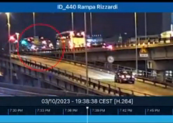 Tragjedia në Venecia, kamerat kapin rënien e autobusit nga mbikalimi (VIDEO)