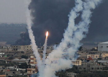 Gazetari i BBC: Izraeli së shpejti do të pushtojë Rripin e Gazës