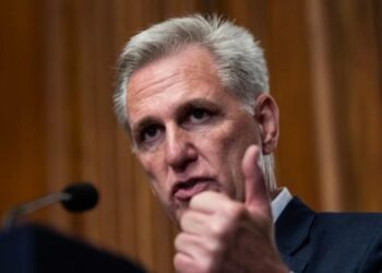 McCarthy shkarkohet si kryetar i Dhomës së Përfaqësuesve në SHBA