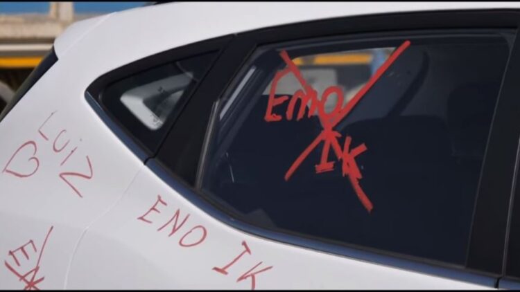 VIDEO/ “Do të të shkatërrojmë”, kush ia prishi makinën Eno Popit?