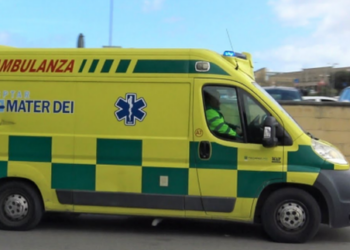 Plagoset 22-vjeçari shqiptar, mediat: Po lufton për jetën në spital