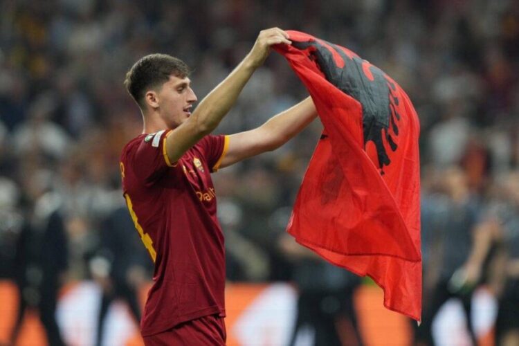 Marash Kumbulla motivon shokët:  Forca djema, unë jam me ju!