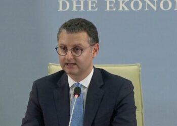 Ministri Mete: Shqipëria del nga lista gri e pastrimit të parave