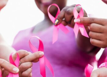 Tetori rozë, muaji i ndërgjegjësimit për kancerin e gjirit