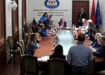 Sherr në Komision, Nallbati përplaset me Bushkën: O ti zonjë…