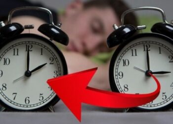 Të dielën ndryshon ora, akrepat kthehen një orë mbrapa