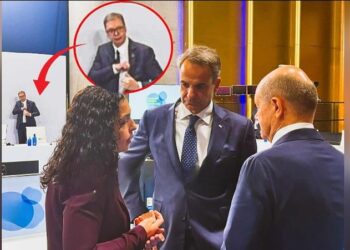 FOTOLAJM/ Osmani me Scholz dhe Mitsotakis, Vuçiç i vështron nga larg