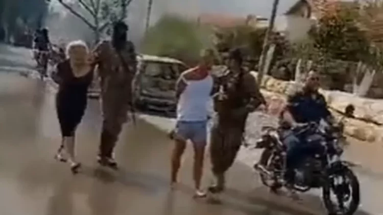 Ambasada në SHBA: 100 civilë dhe ushtarë izraelitë të rrëmbyer