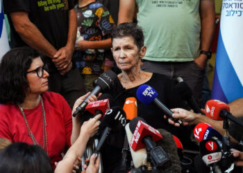 “Kam kaluar nëpër ferr”, thotë 85-vjeçarja që u mor peng nga Hamasi