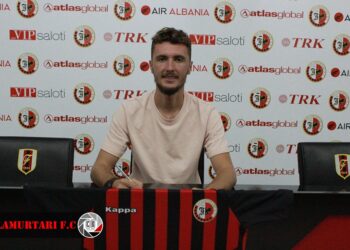 ‘I kaluam problemet’, kapiteni Pjeshka shprehet optimist për ekipin