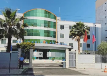 Deklaroi se u godit nga e ëma, çfarë ndodhi me 34-vjeçaren në Durrës