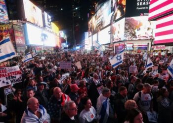 Qindra protestues në New York kërkojnë lirimin e pengjeve nga Hamasi