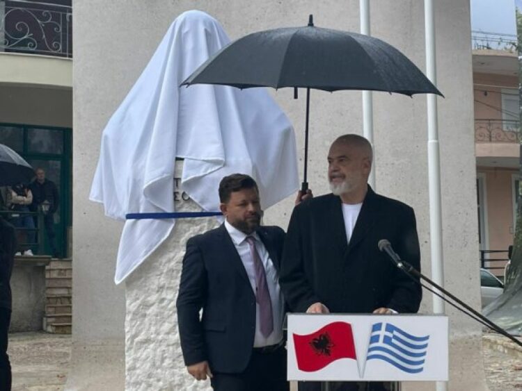 Rama me batuta nga Dropulli: Që t’i shërbesh të gjatit, duhet…