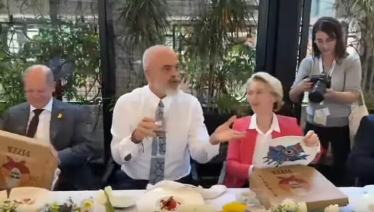 VIDEO/ Rama ‘lë gojëhapur’ liderët europianë me dhuratat speciale