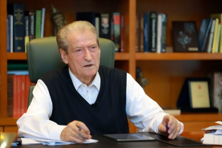 Berisha paralajmëron padi për deputetin gjerman: Lidhjet me Bashën…