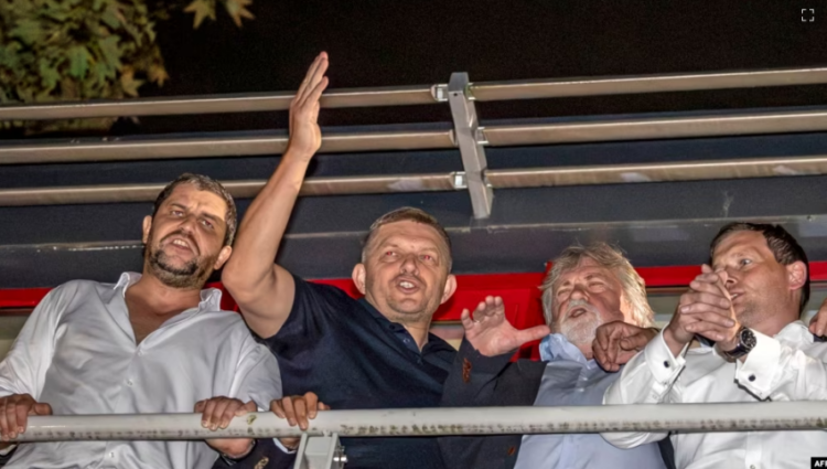 Politikani pro-rus Roberto Fico fiton zgjedhjet në Sllovaki