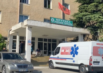 Shitën ilaçet tek privati, procedohet shefja e shërbimit spitalor
