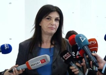 Topalli: SPAK, sulm politik ndaj Berishës, sulmohet më i forti për…