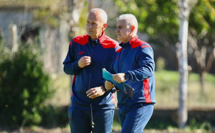 Vllaznia prezanton trajnerin e ri, Qatip Osmani