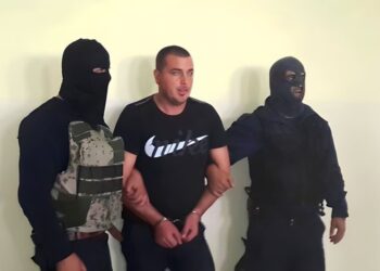 Kërkohet për vrasjen e Zef Gurit, nipi i tij flet nga arratia: Gjeni autorët…