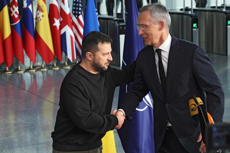 Zelensky në Bruksel: Populli i Izraelit nuk duhet të ndihet vetëm