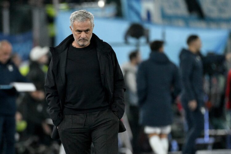 “Veç një i çmendur ikën nga Reali”, Mourinho: Do të shkoj në Arabi