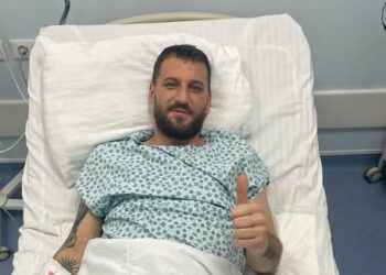 Alban Hoxha operohet me sukses, ja si është gjendja e tij