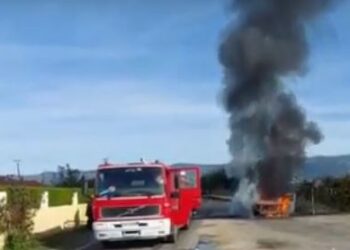 Digjet automjeti në afërsi të Mamurrasit, ja detajet e para