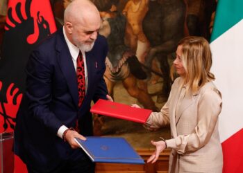 Satrap Rama dhe çështja e refugjatëve