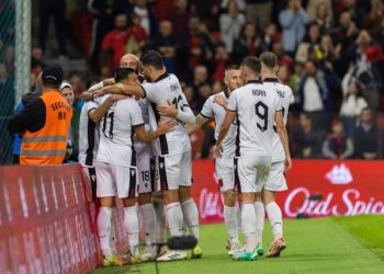 La Spanjën për kuqezinjtë, media spanjolle: Në Shqipëri ka 4 mijë, këtu vetëm një