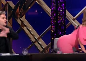 Lëvizjet provokuese të Olta Gixharit, batuta e Ilir Shaqirit (VIDEO)