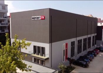 Përmbytet godina e Report TV pas reshjeve, ndërpritet transmetimi