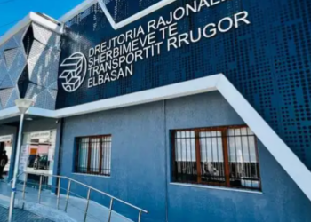 Ishte me familjen/ DRSHTRR Elbasan mohon arrestimin e juristes