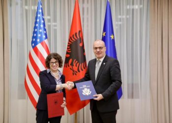 Lehtësi lëvizje me SHBA, ja çfarë përfitojnë shqiptarët