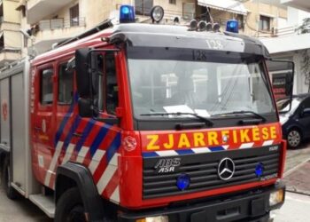 Pamje nga banesa që u dogj  në Tiranë, zbulohet shkaku i vdekjes së 57-vjeçarit