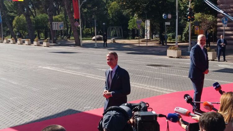 Zyrtare, Greqia bllokon Shqipërinë në BE. Ja ç’paralajmëron media e Brukselit