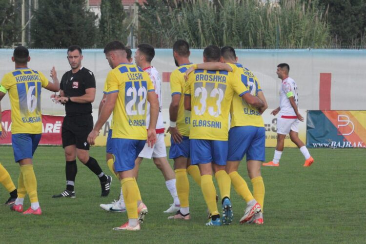 Kategoria e Parë, analiza e javës së 10-të/ Blofe, barazime dhe panik, rivalët “asist”… Elbasanit