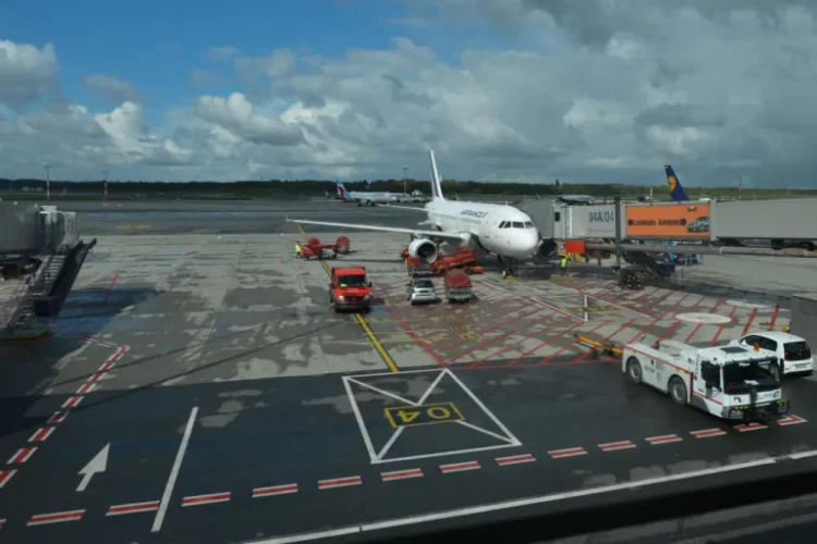 Të shtëna me armë në aeroportin e Hamburgut, anulohen 27 fluturime