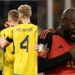 Lukaku shënon 4 për 45 minuta, Belgjika kokë grupi