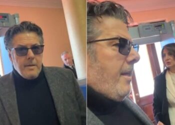 Paloka-deputetëve të PS-së: Jeni gati të hiqni edhe brekët