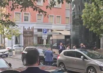 VIDEO/ Noka: Mbledhjet bëjini te zyra e Lulit, ka edhe byrek falas