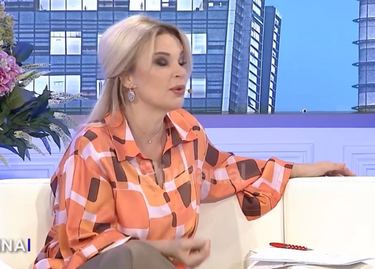 Si është Oriola Marashi në kuzhinë? Rudina nuk u beson veshëve (VIDEO)