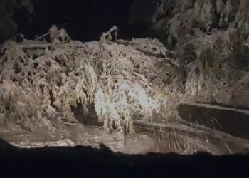 “Horror”/ Rrugët e bllokuara në Dibër, qytetarët në mëshirë të fatit