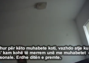 “Do të vras oj k…”, bashkëshorti dhunon gruan që… (VIDEO)